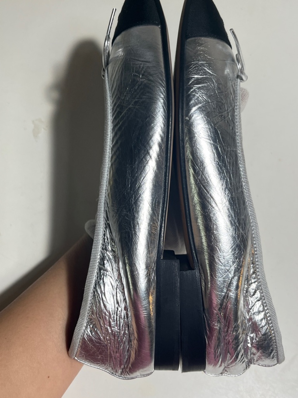 CHANEL Silver Metallic Leather Ballet Flats with Black Cap Toe - Picture 5 of 10